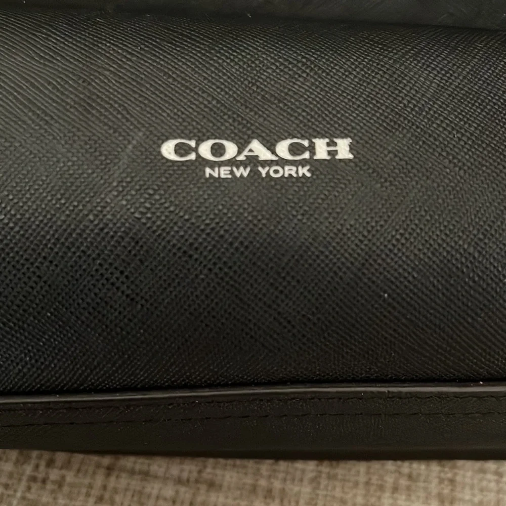 ❌SOLD❌COACH Bleeker Riley saffiano large black leather purse, 30149, EUC - Picture 6 of 15